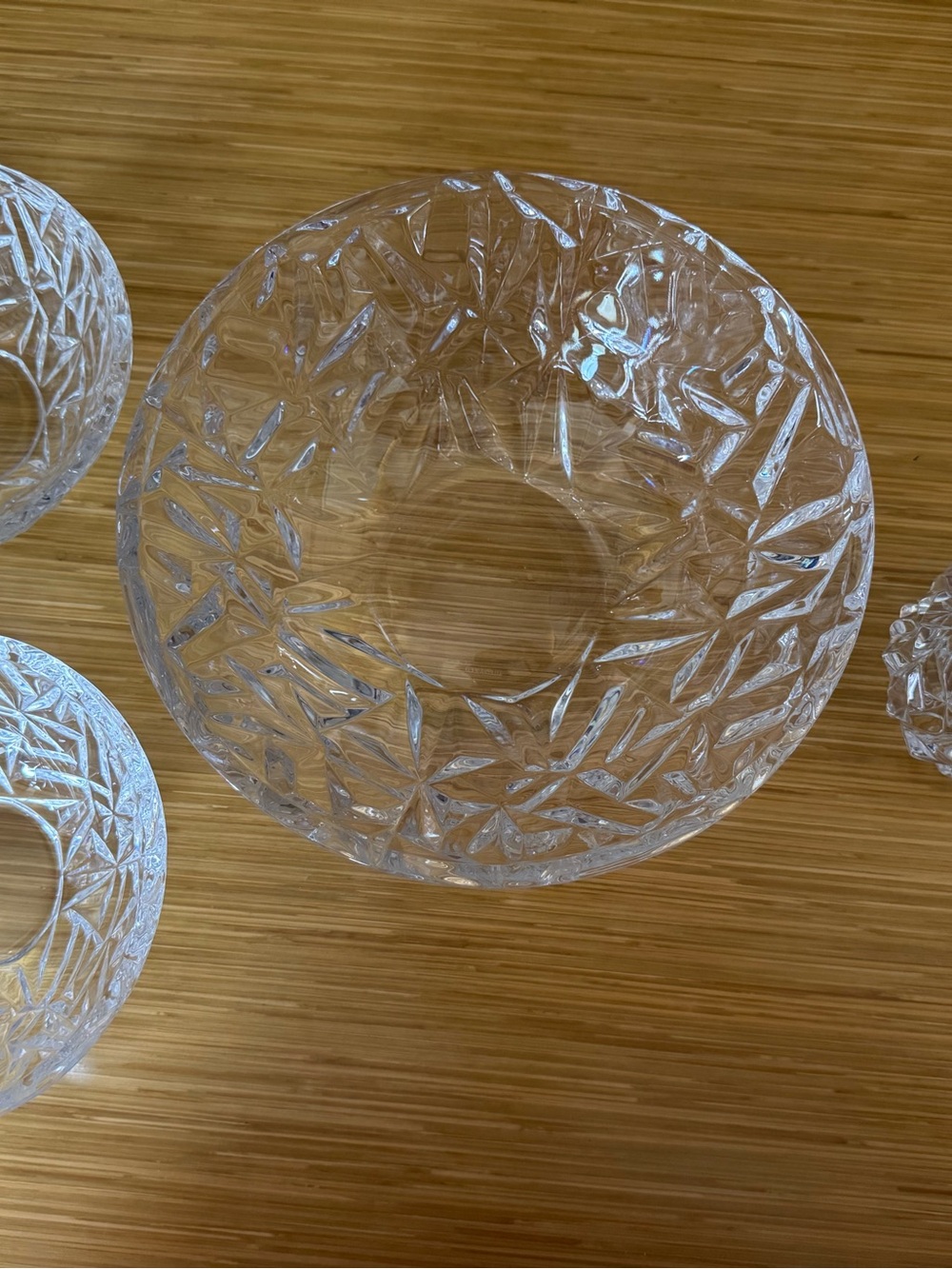 Tiffany & Co. Rock Cut Crystal Serving Bowl Set and Votive Candle Holder. - Picture 2 of 9